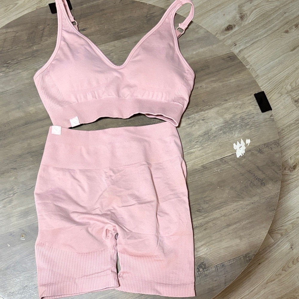 Seamless Light Pink Ribbed Bralette & High-Waist Shorts Set